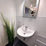 For 4 Guests With 2 * Geesthacht